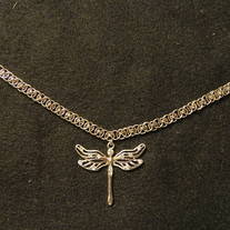 Dragonfly choker