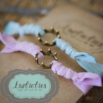 vinage petit crown bracelet