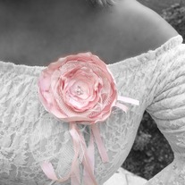  Pink Lace Pin