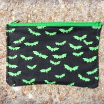 Batty Pouch