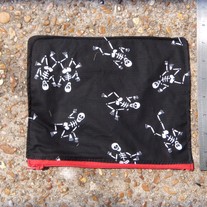 Skele-Pouch
