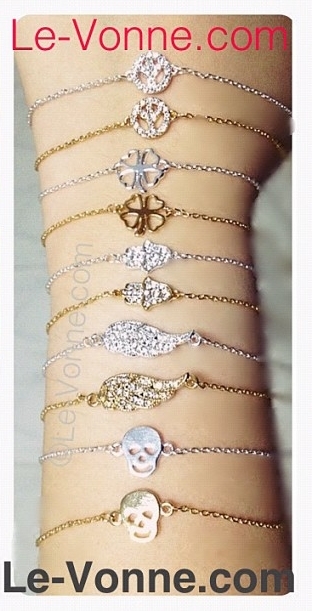Clover Sign Bracelets - Silver