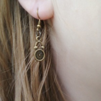 Wonderland clock earrings