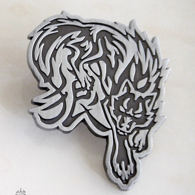 Wolf metal badge pin