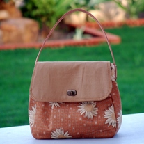 50s Inspired Hobo Bag - Daisies - Mother's Day Specia - Was $75 Now $60