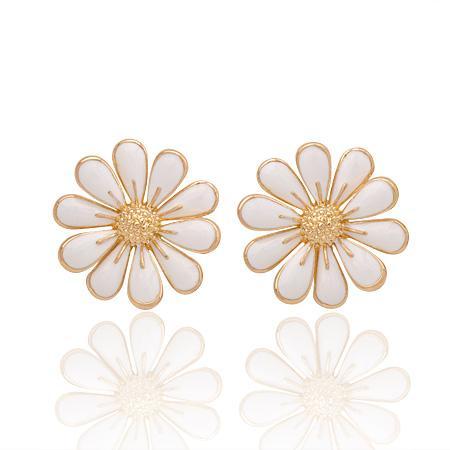 White Flower Earring- Gold Plated