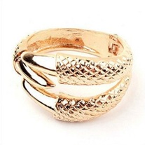 Claw Bangle - Gold