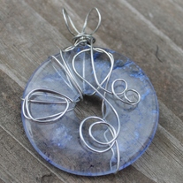 Blueberry_glass_wrapped_pendant_medium