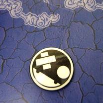 wht/blk Button Pin