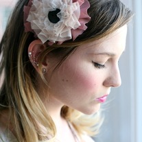 Tuxie ruffle headband
