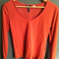 BDG. Slim Fit V-neck sweater 