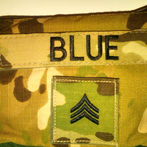 Multicam_change_purse_with_name_tape_and_rank_medium