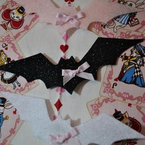 Bat_202_20way_20clips_medium