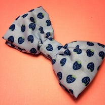 Strawberry print bow
