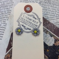 Daisy Earrings