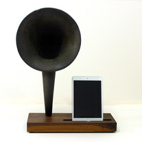 Horn-walnut-ipad-1_medium