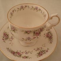 Vcm_s_kf_repr_832x624_medium