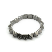 stud bracelet