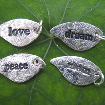 Leaf love, peace, dream, mom