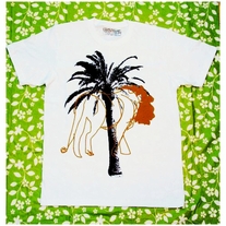 Lioninthepalms_fl_medium