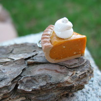 Pumpkin Pie Charm