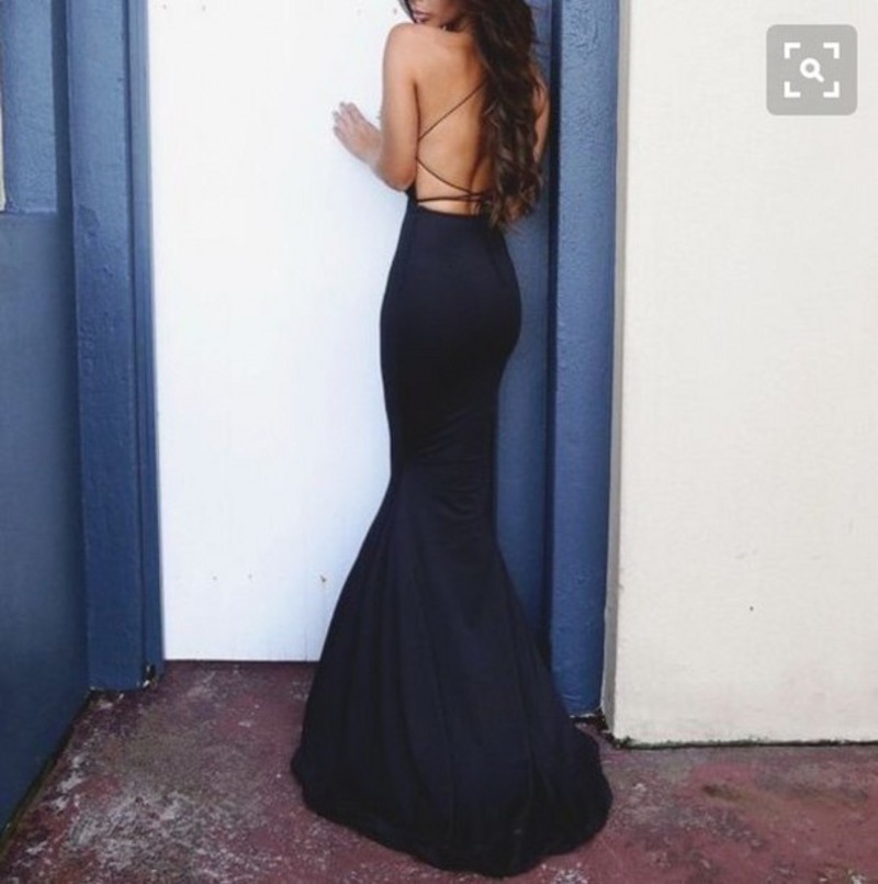 Sexy Backless Dresses