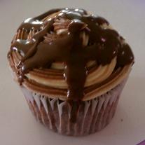 Mudslide Cupcakes (12)