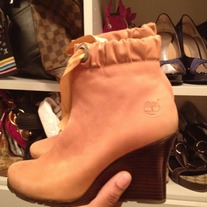 Timberland Camel Leather Wedge Boots (Size 7.5)