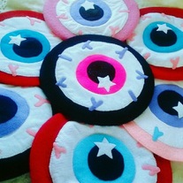 Eyeballpile_medium