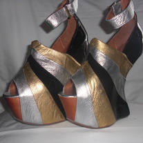 JEFFREY CAMPBELL ROCK STAR Black Gold Leather Platform PUMP SIZE 6
