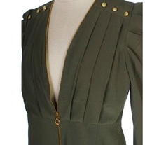 Ruffle_20zip_medium