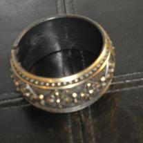 Scrumptious_jewelry72_medium