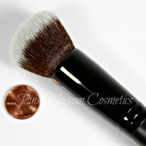Mineral_20powder_20brush1_medium