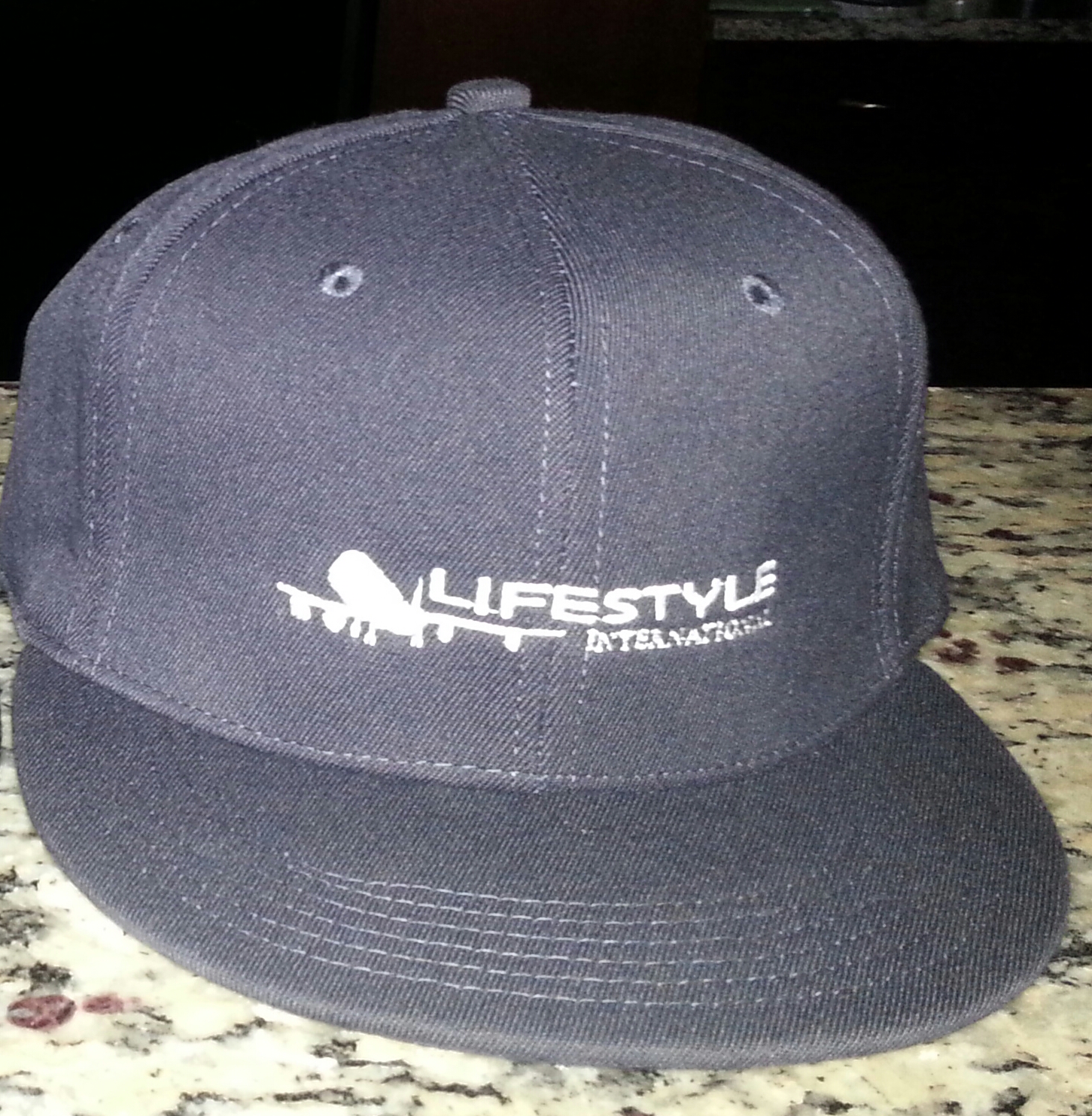 independent fitted hats