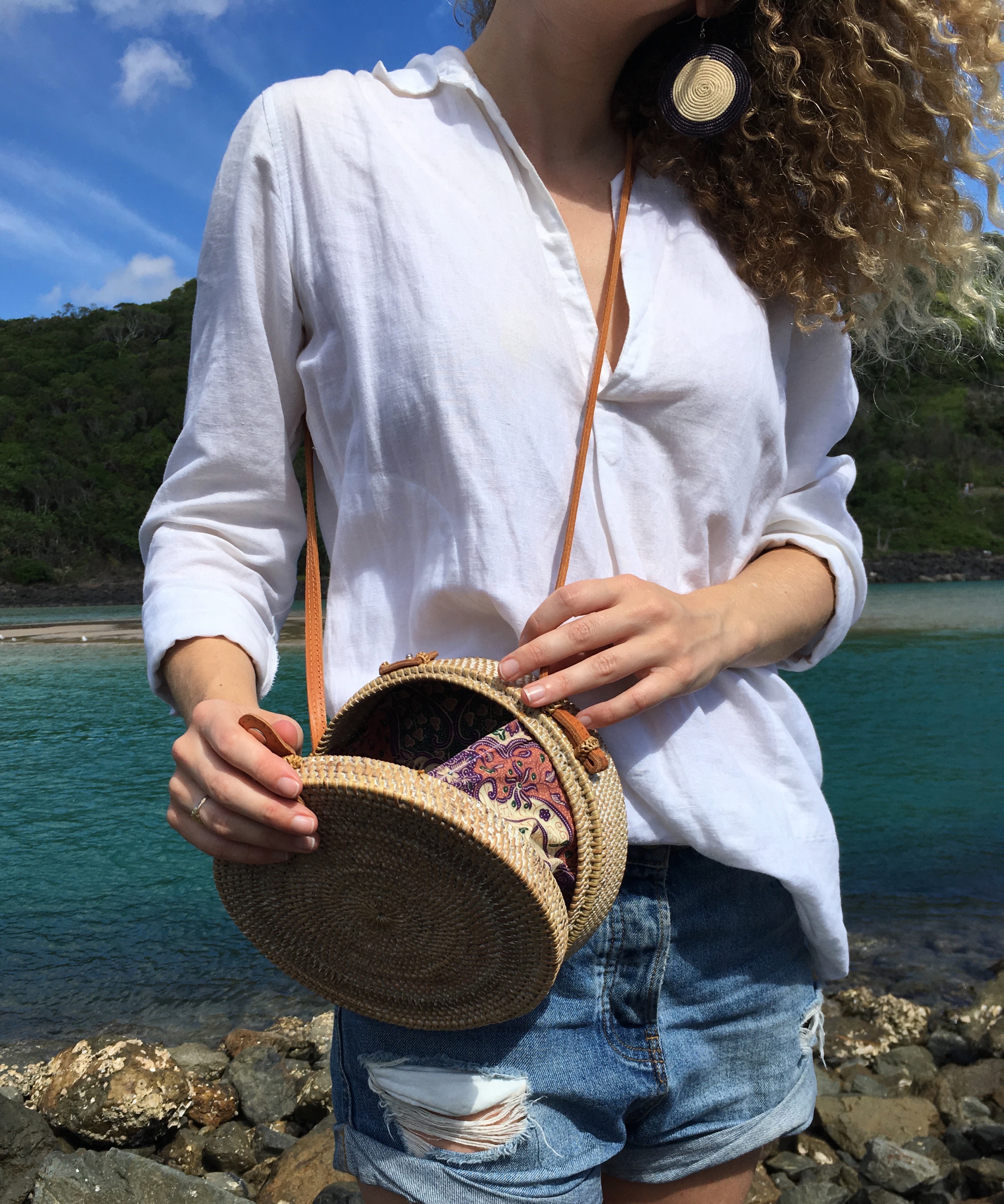 The Lexy Bali Round Bag Light White Wash, Large, New, Handmade Rattan, Ata Grass, Crossbody, Boho Basket The Lexy Bali Round Bag Light White Wash, Large, New, Handmade Rattan, Ata Grass, Crossbody, Boho Basket