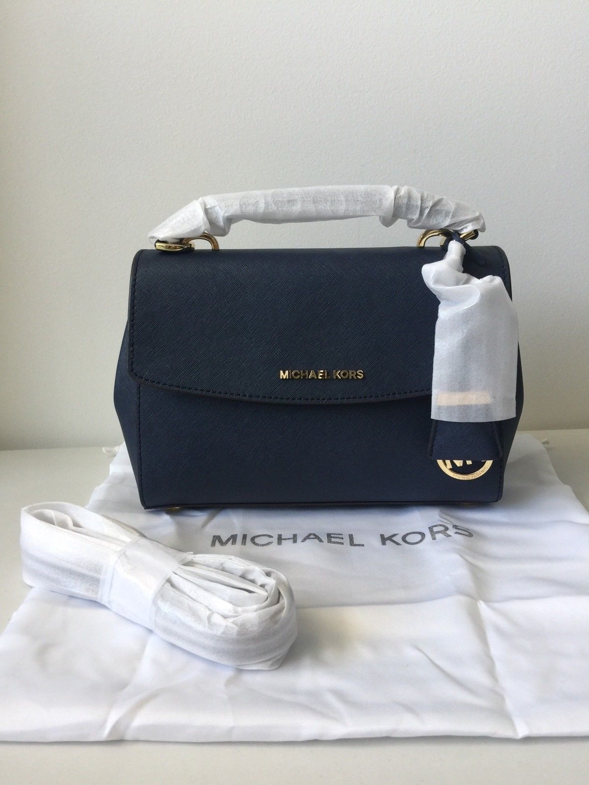 michael kors ava small