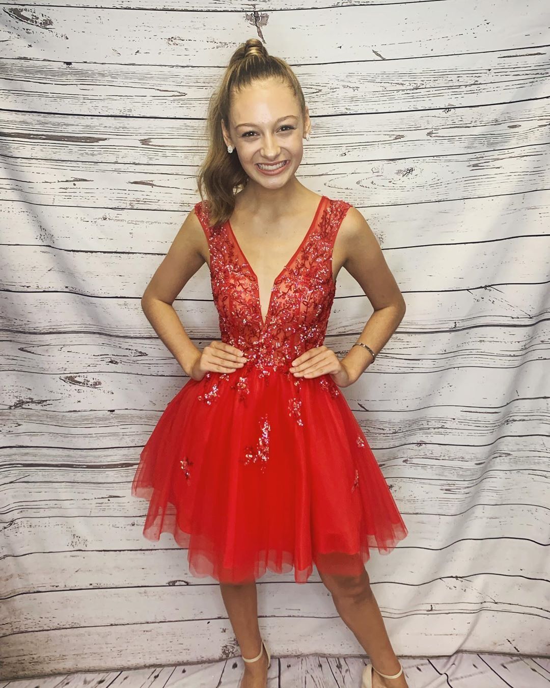 stylish homecoming dresses