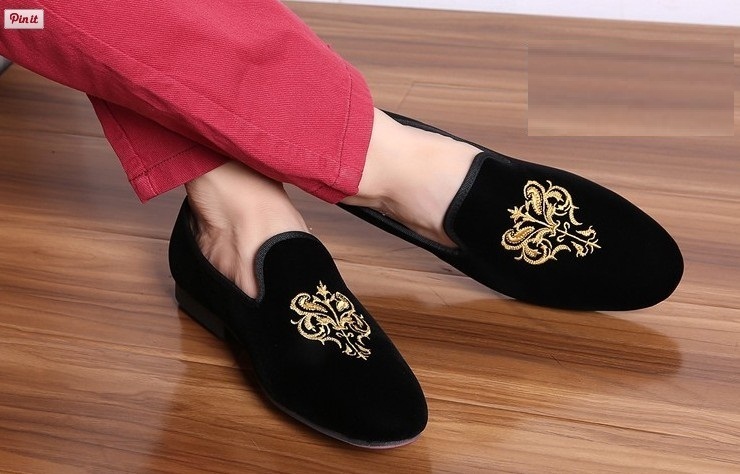 velvet embroidered shoes