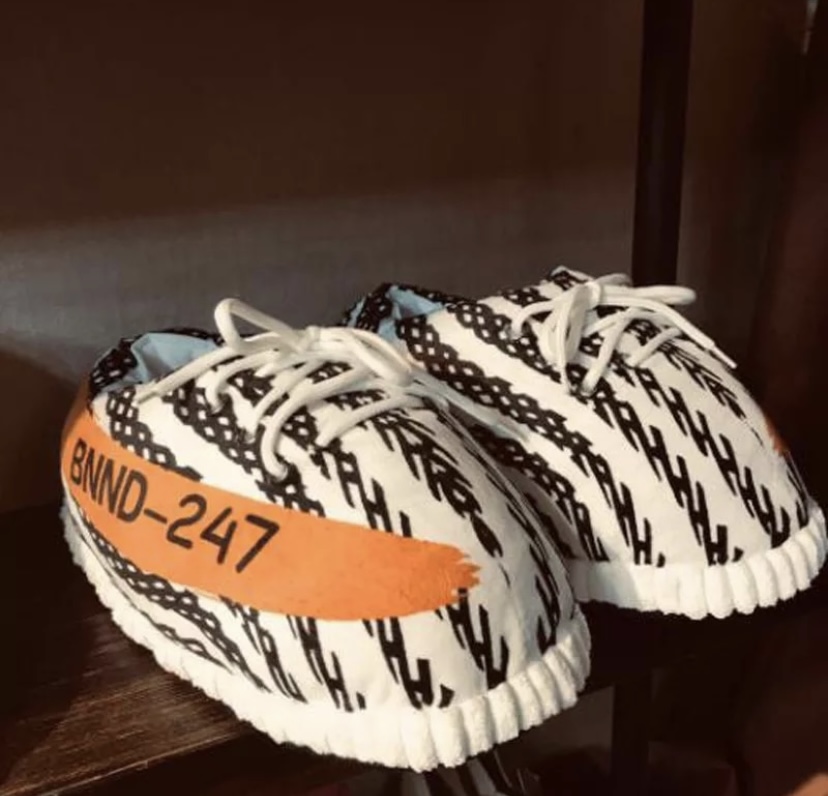 puffy yeezy slippers